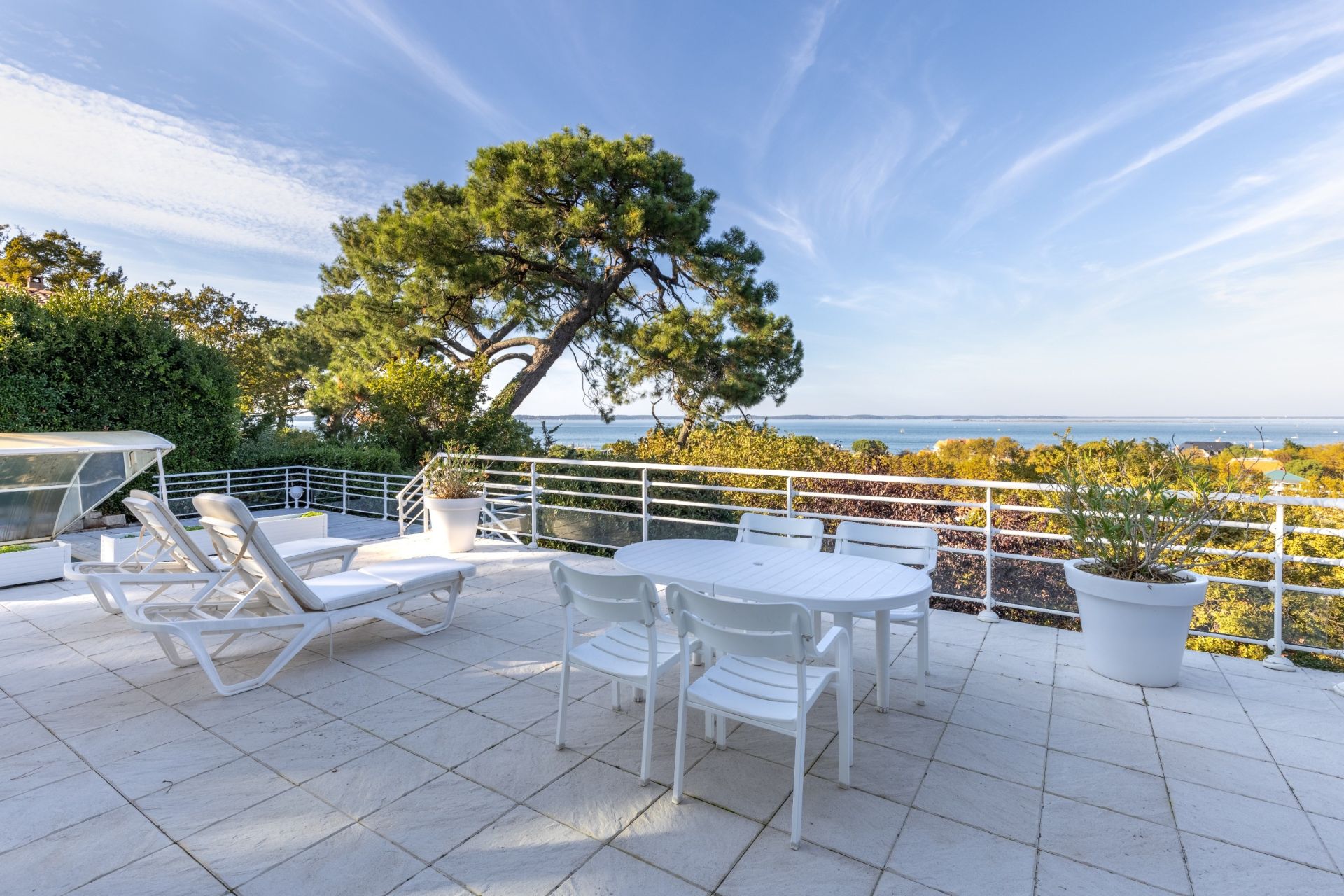 Sale Luxury house Arcachon 6 Rooms 170 m² overview 1
