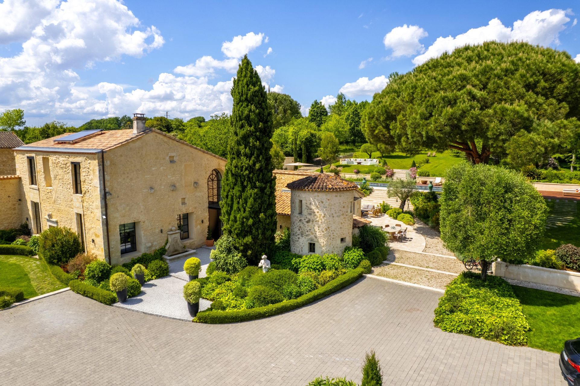 Sale Castle Bordeaux 12 Rooms 500 m² 3