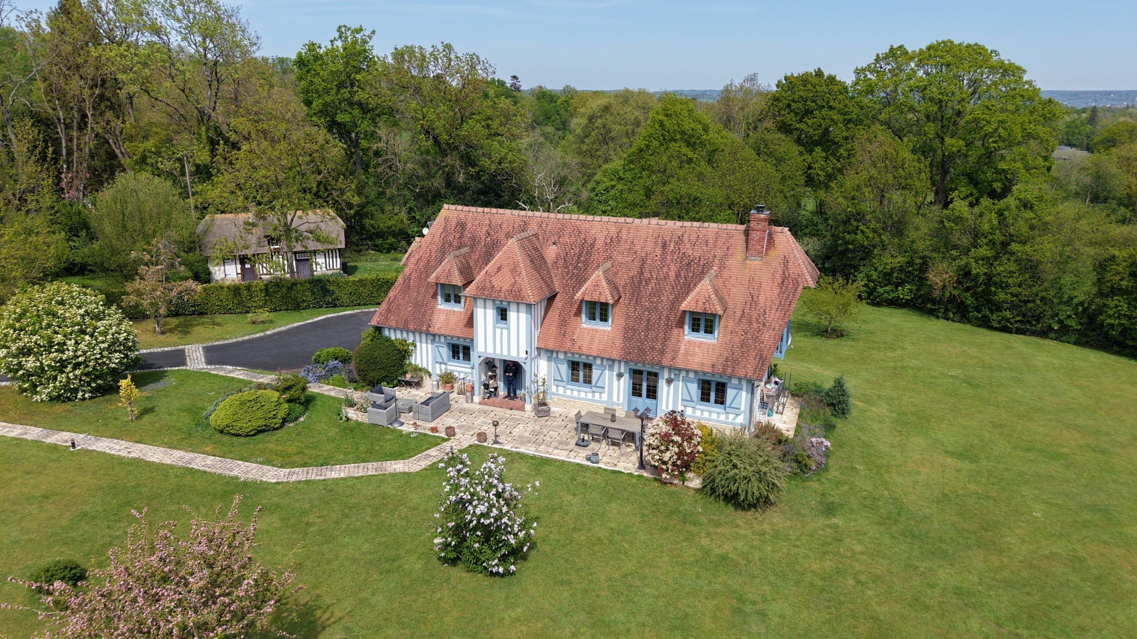 Sale Luxury house Glanville 8 Rooms 200 m² 2