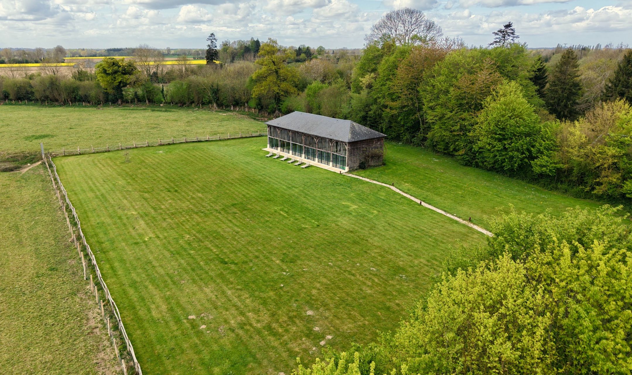 Sale Luxury house Morainville-Jouveaux 10 Rooms 530 m² 2