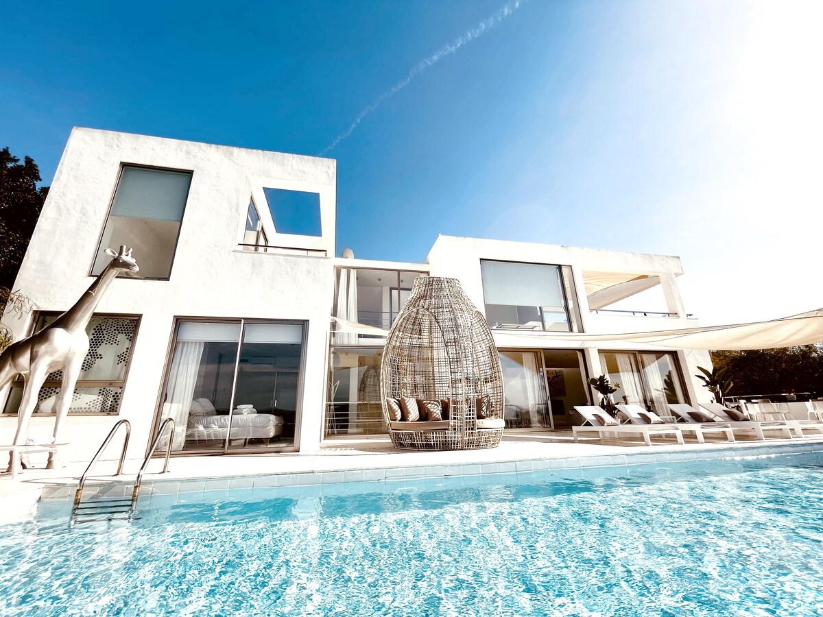 Villa Porroig 2