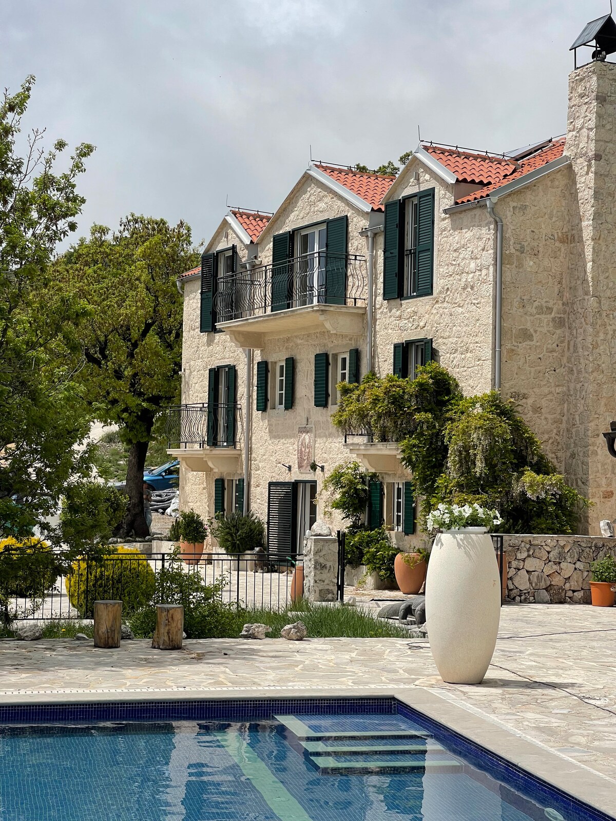 Villa Budva 3