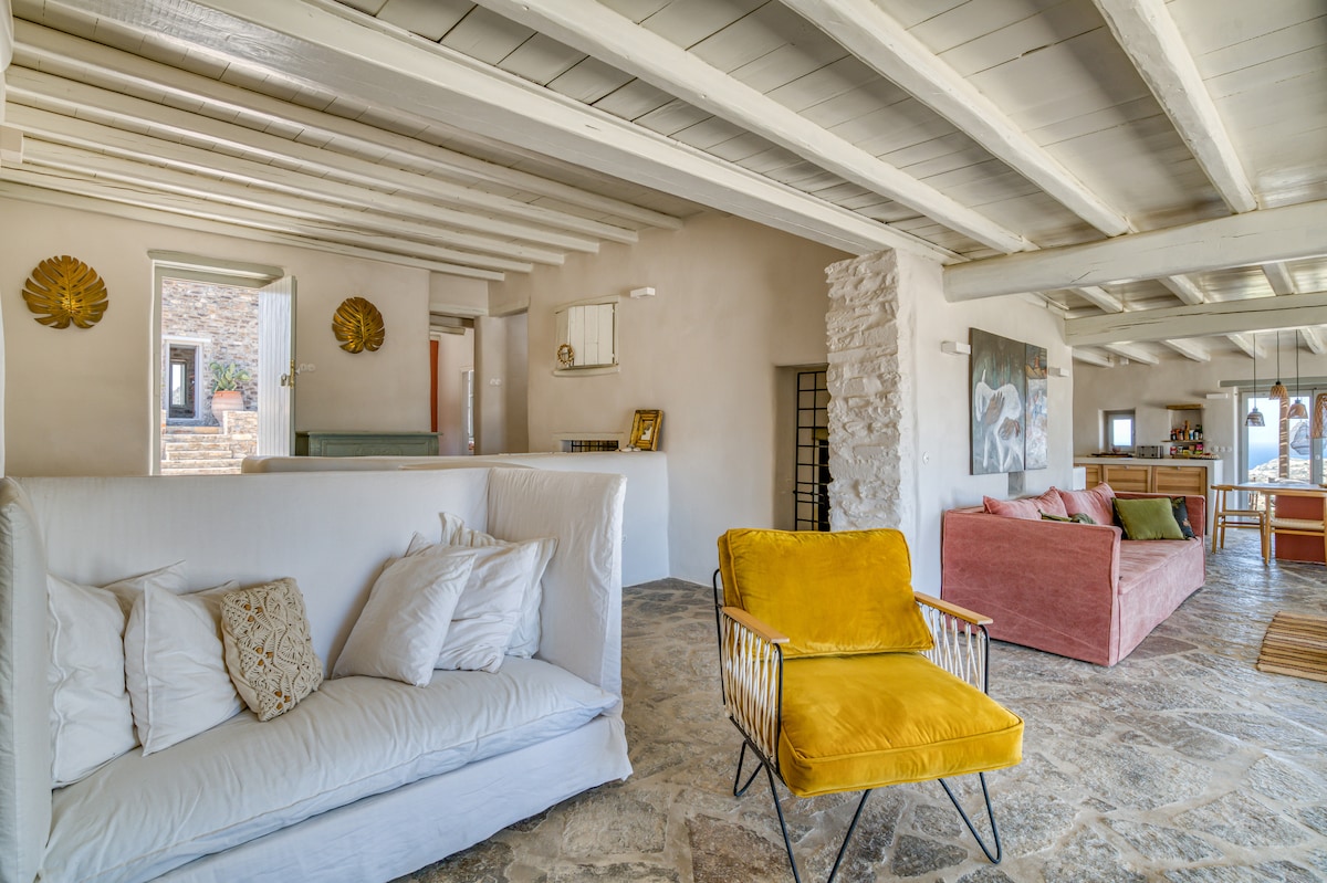 Villa Delos overview 1