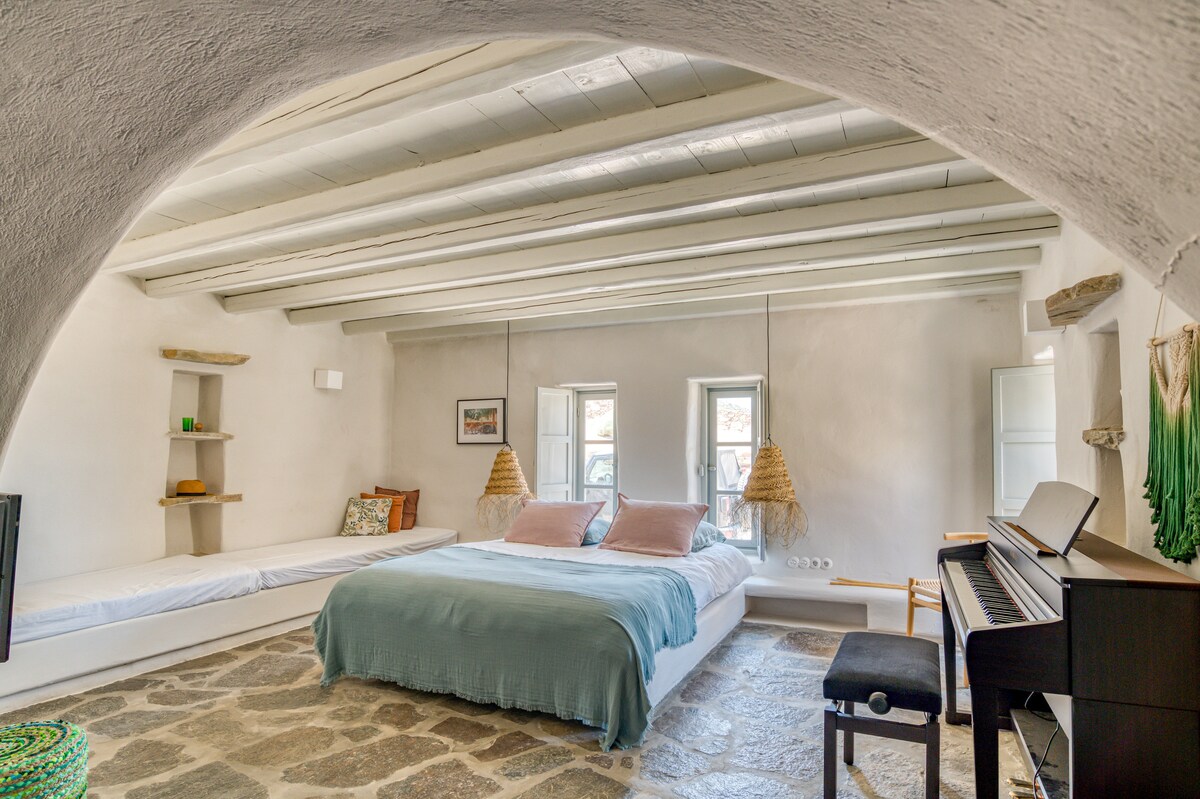 Villa Delos overview 2