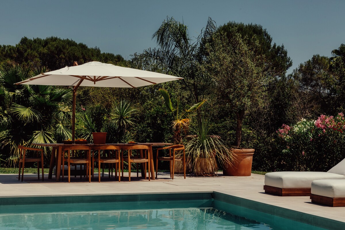 Villa Azura overview 3