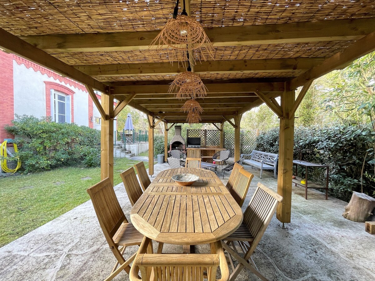 Villa Ville d’Hiver overview 2