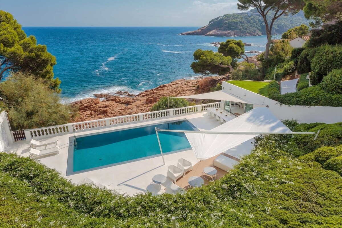 Villa Fontanella overview 2