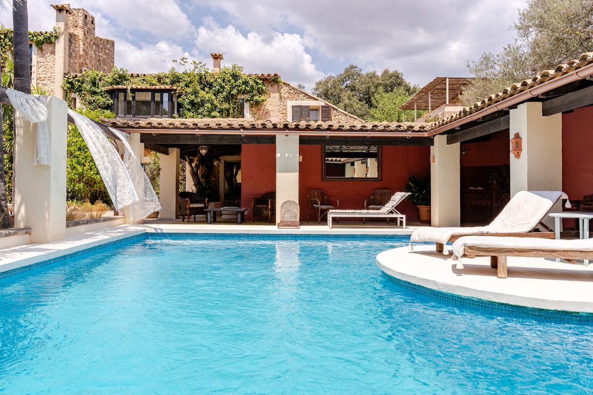 Villa Alcudia overview 3