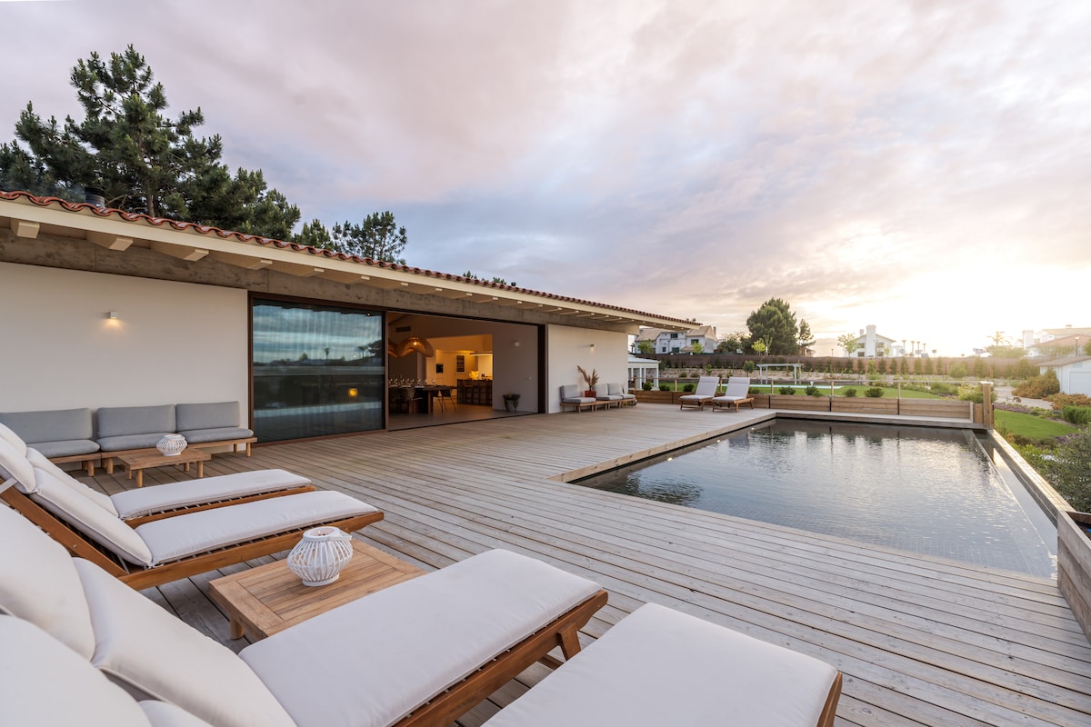 Villa Formosa overview 3