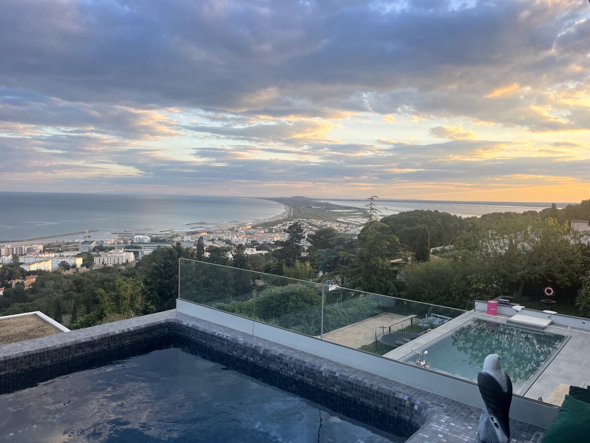 Villa Rivage overview 1