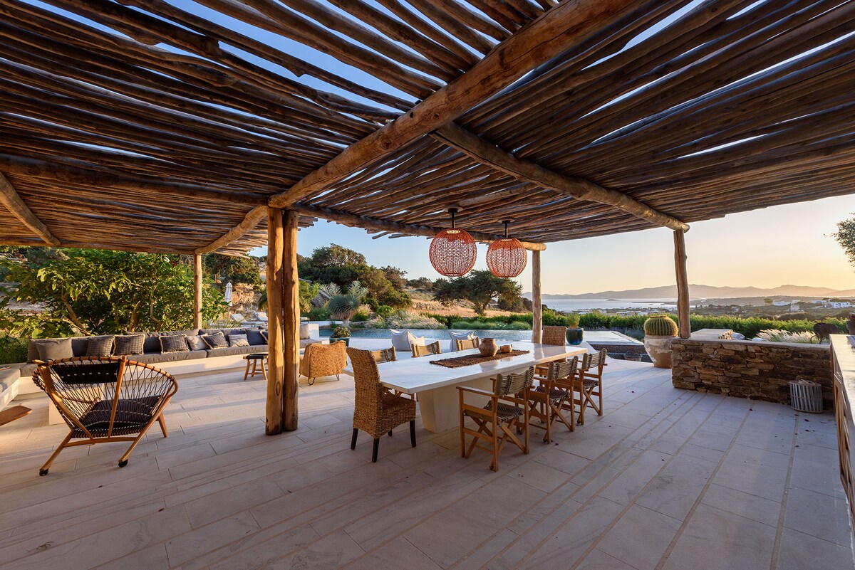 Villa Alethea overview 3