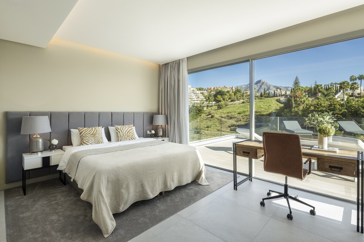 Villa Puerto Banus 2