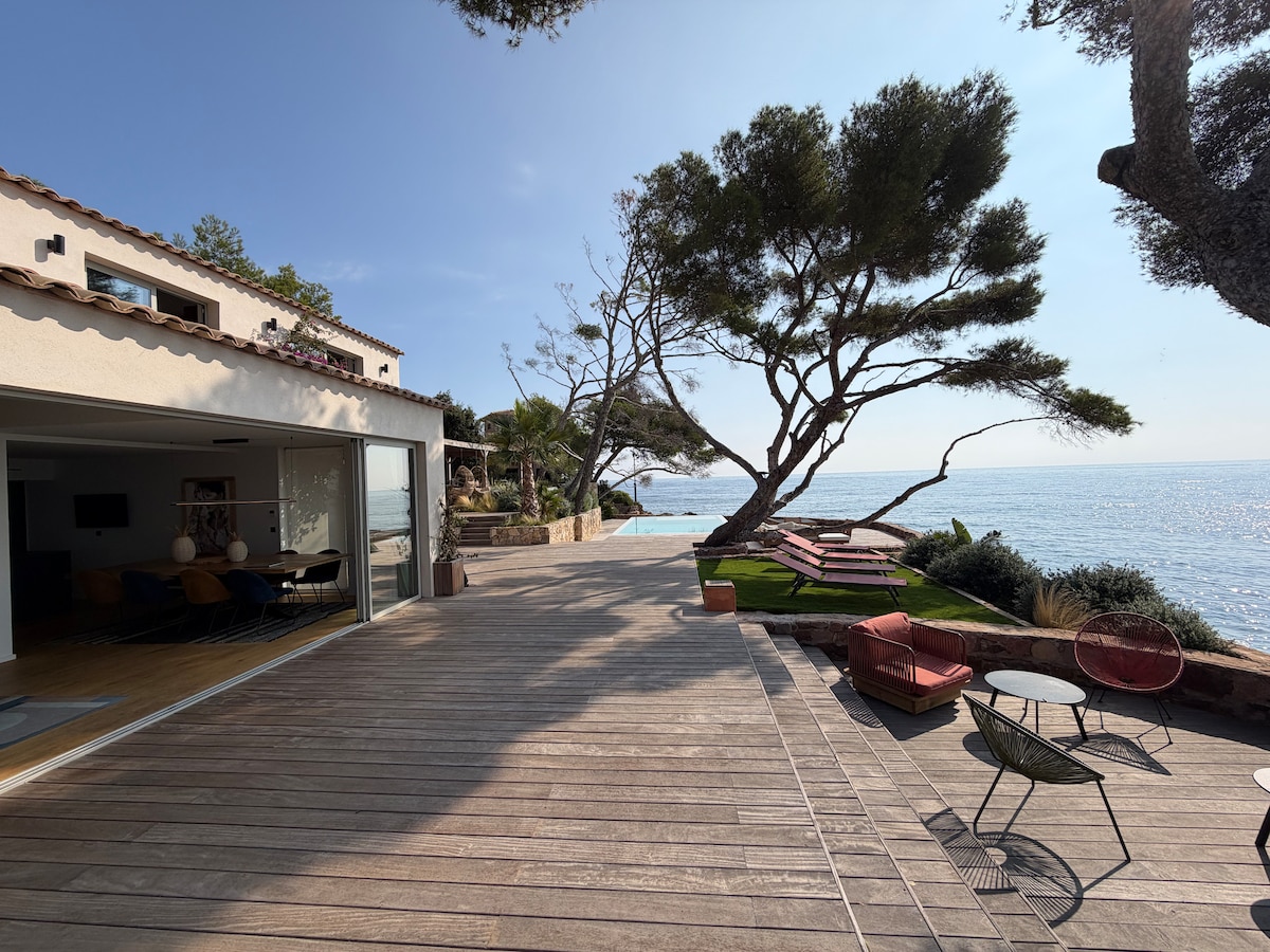 Villa Bord de Mer overview 1