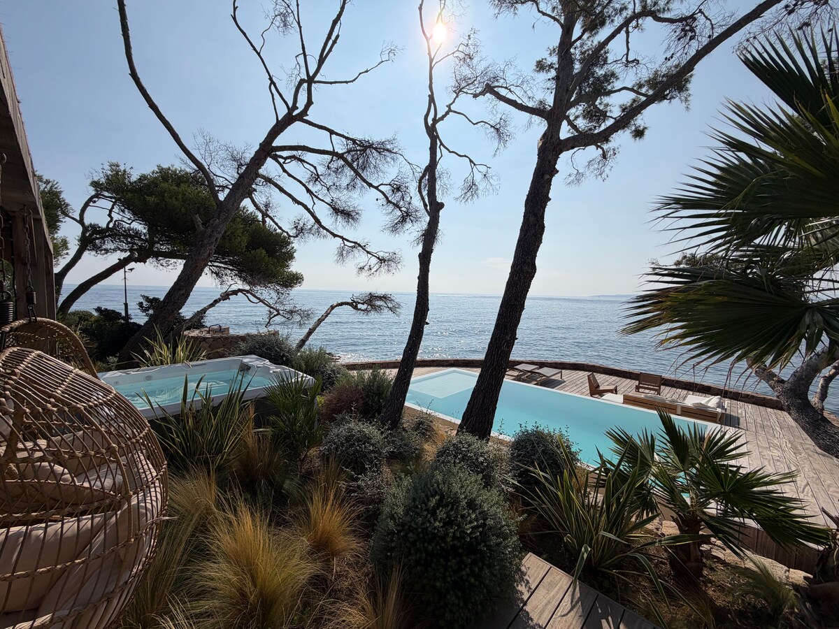 Villa Bord de Mer overview 3