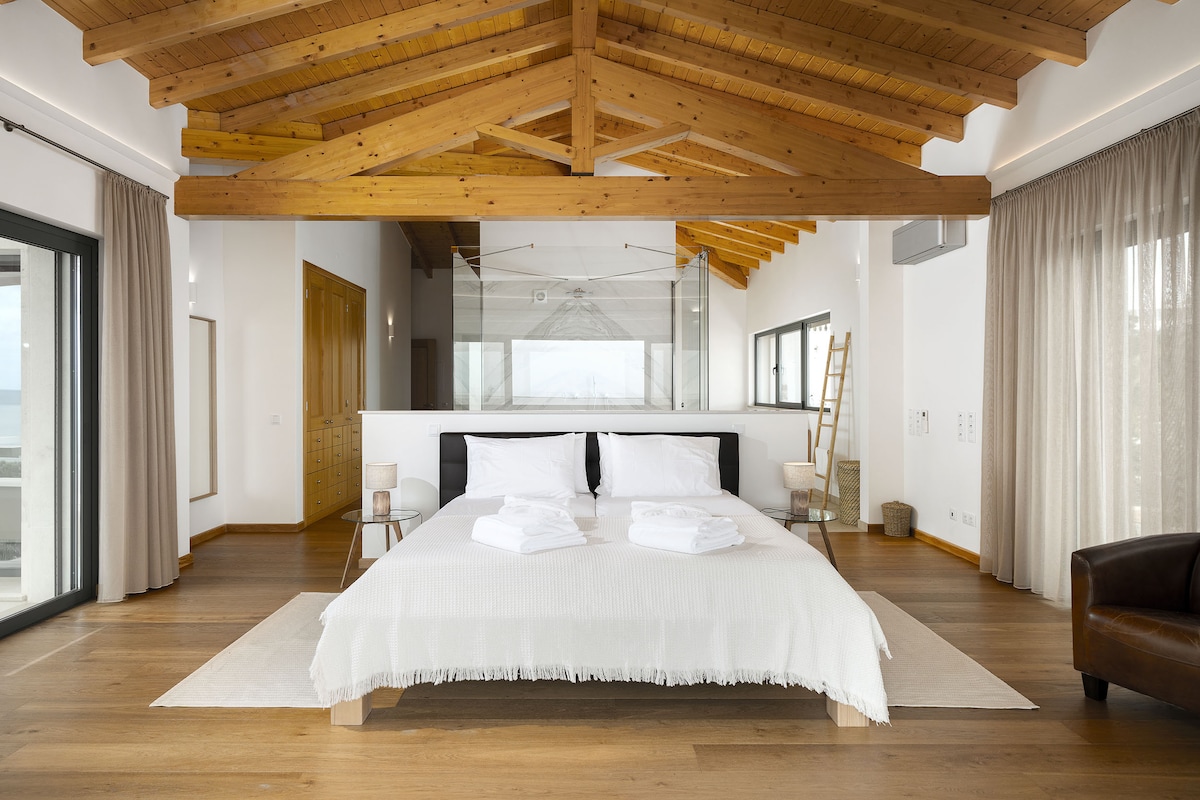 Villa Meridian 4