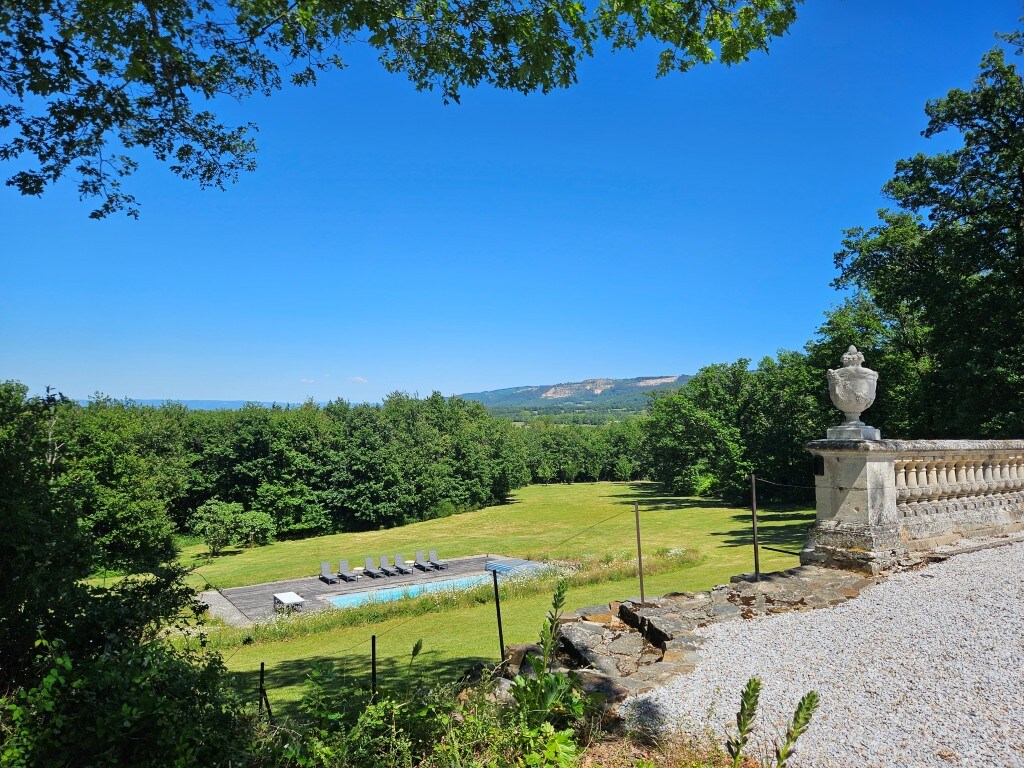 Château Portos 3