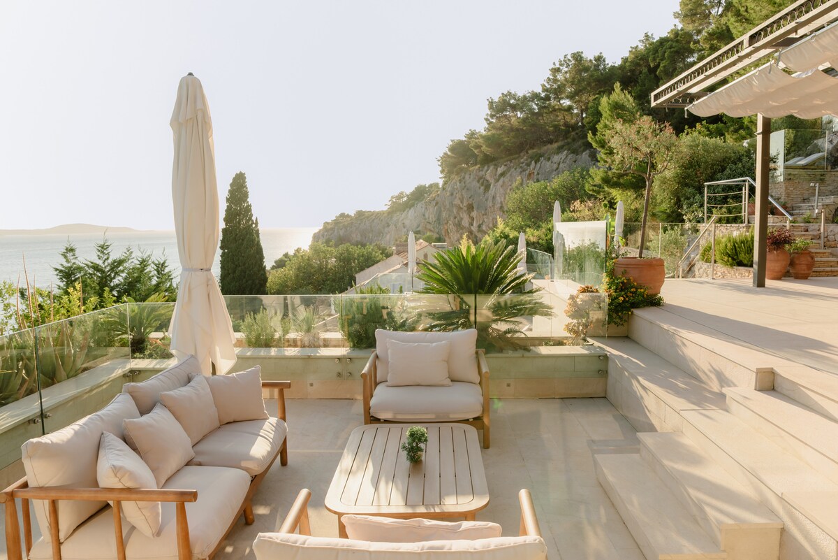 Villa Maslina overview 3