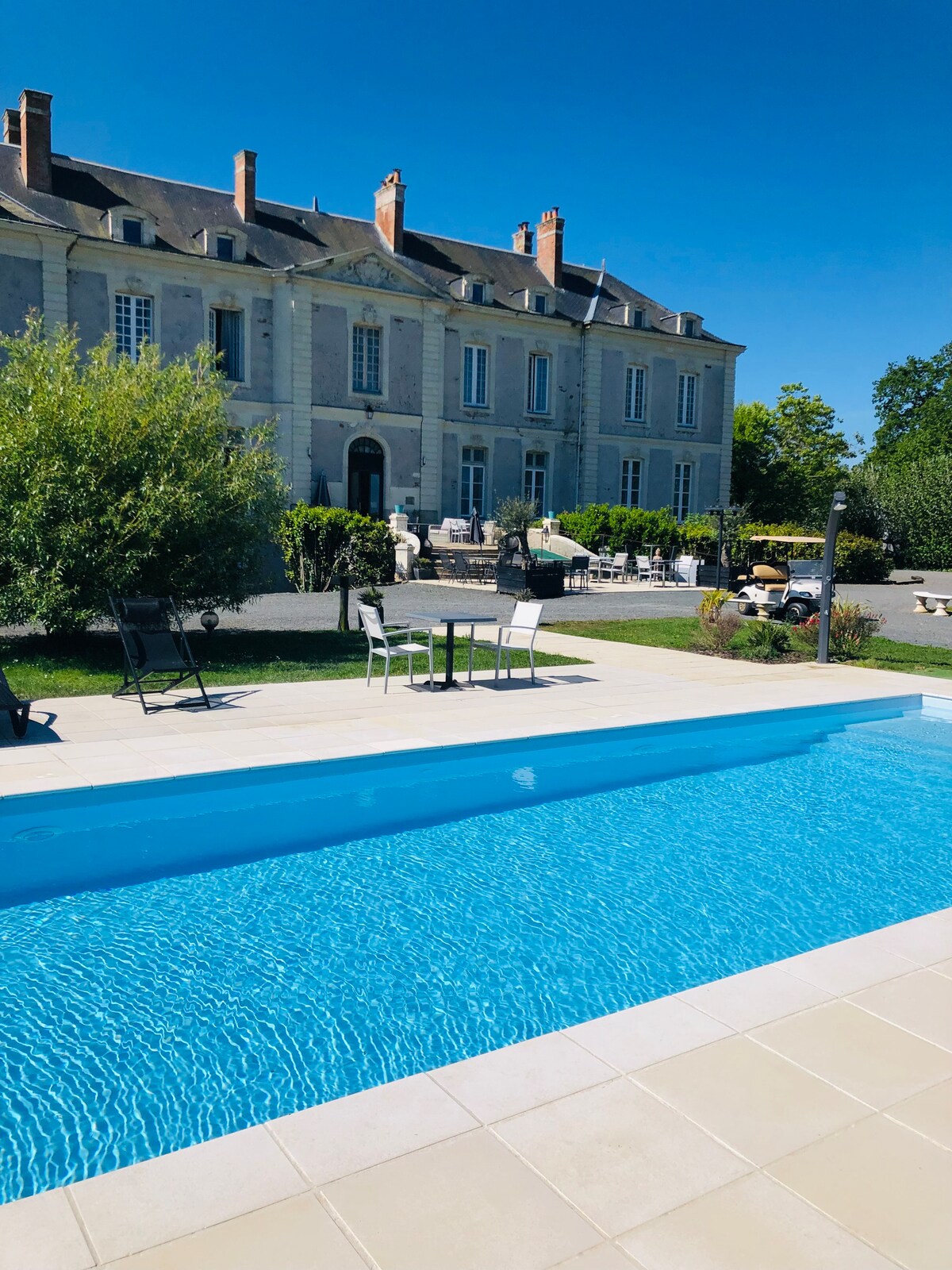 Château de Grand Lieu overview 1