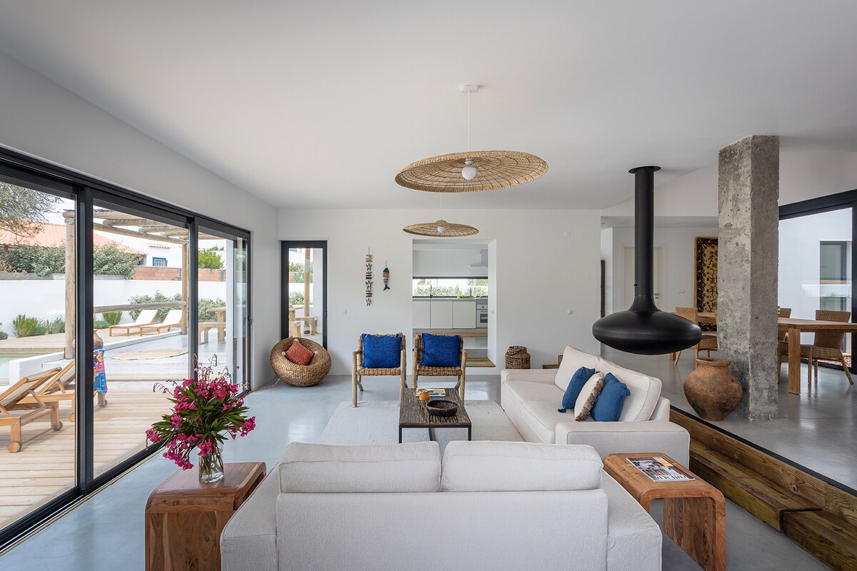 Villa Carrasqueira overview 3