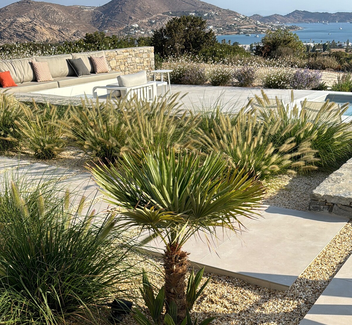 Villa Piso Livadi overview 3