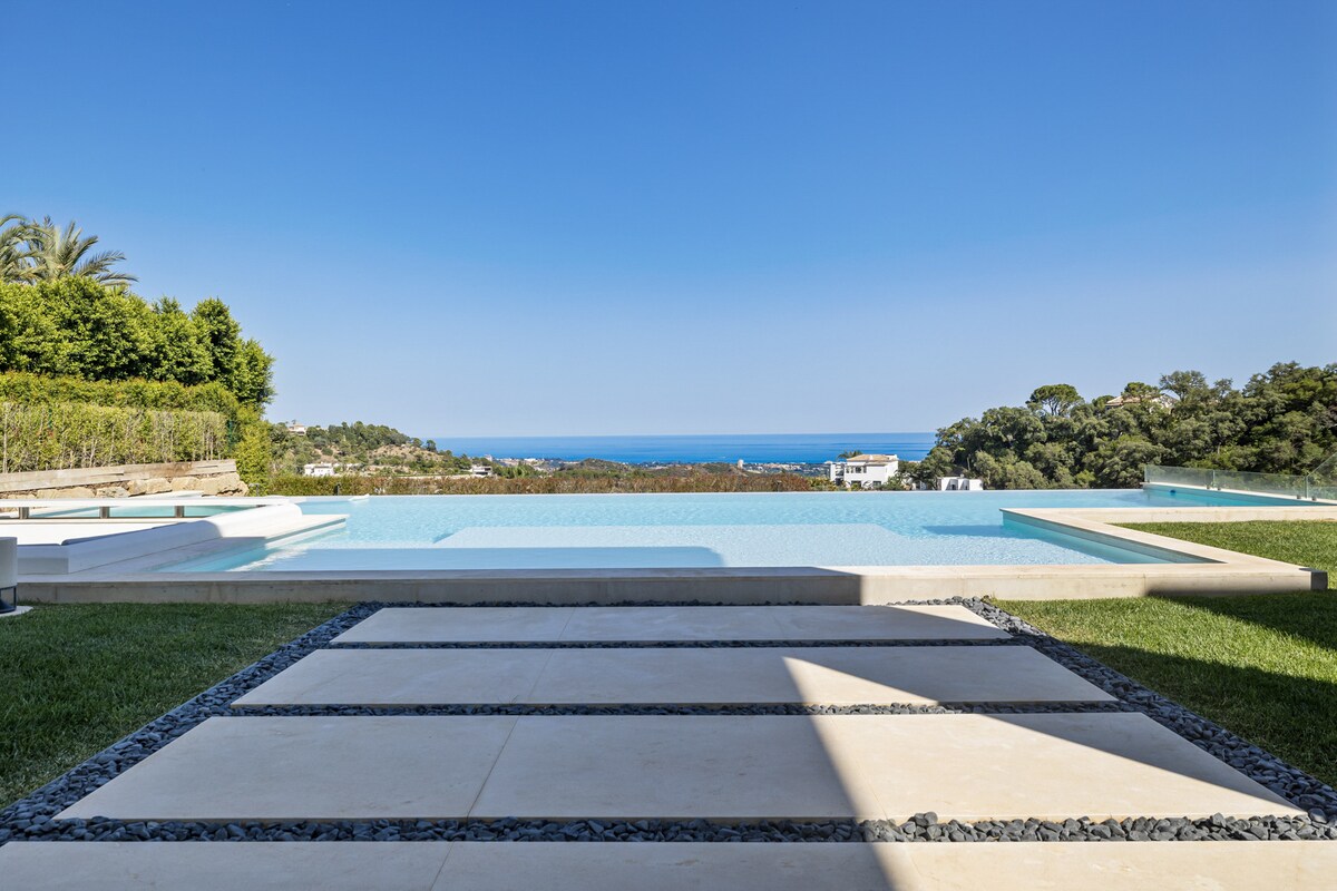 Villa Elysium overview 1