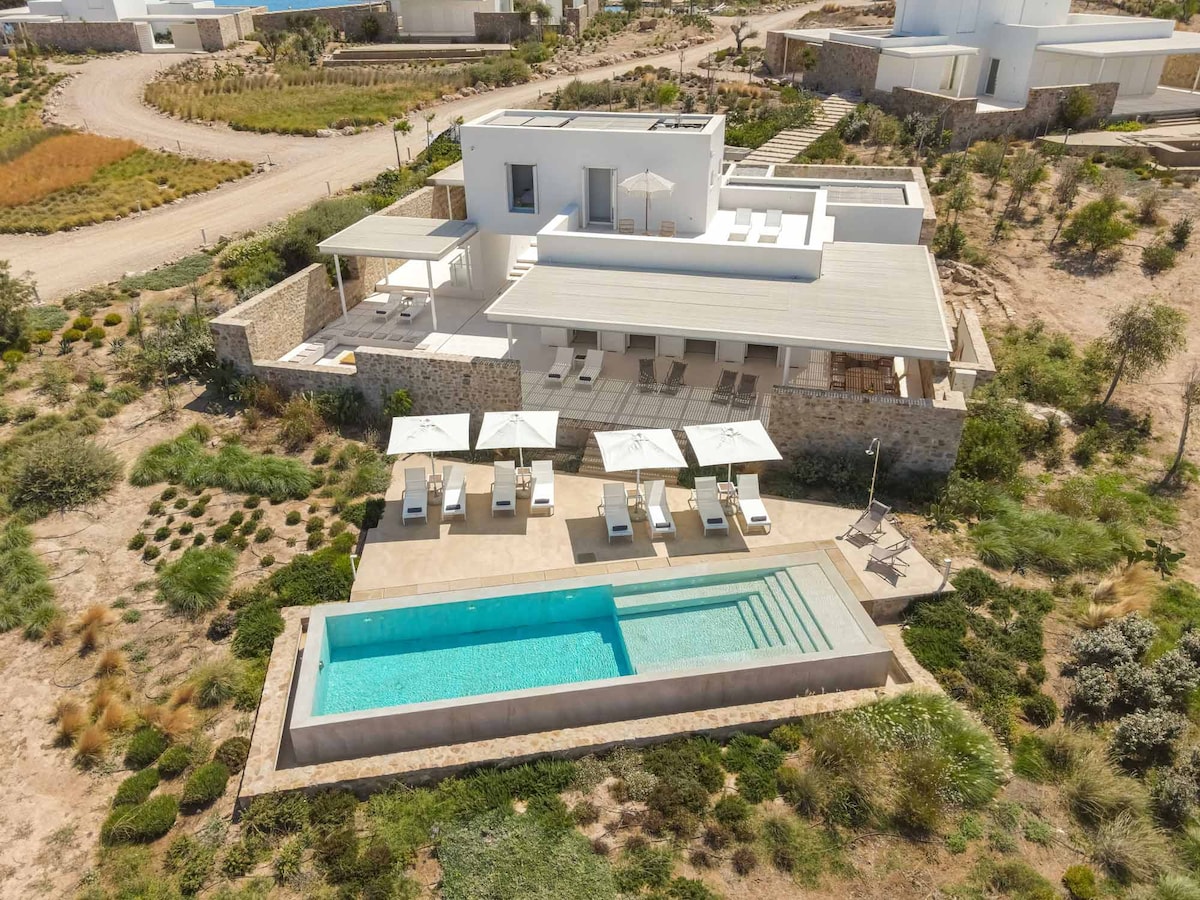 Villa Parikia 4