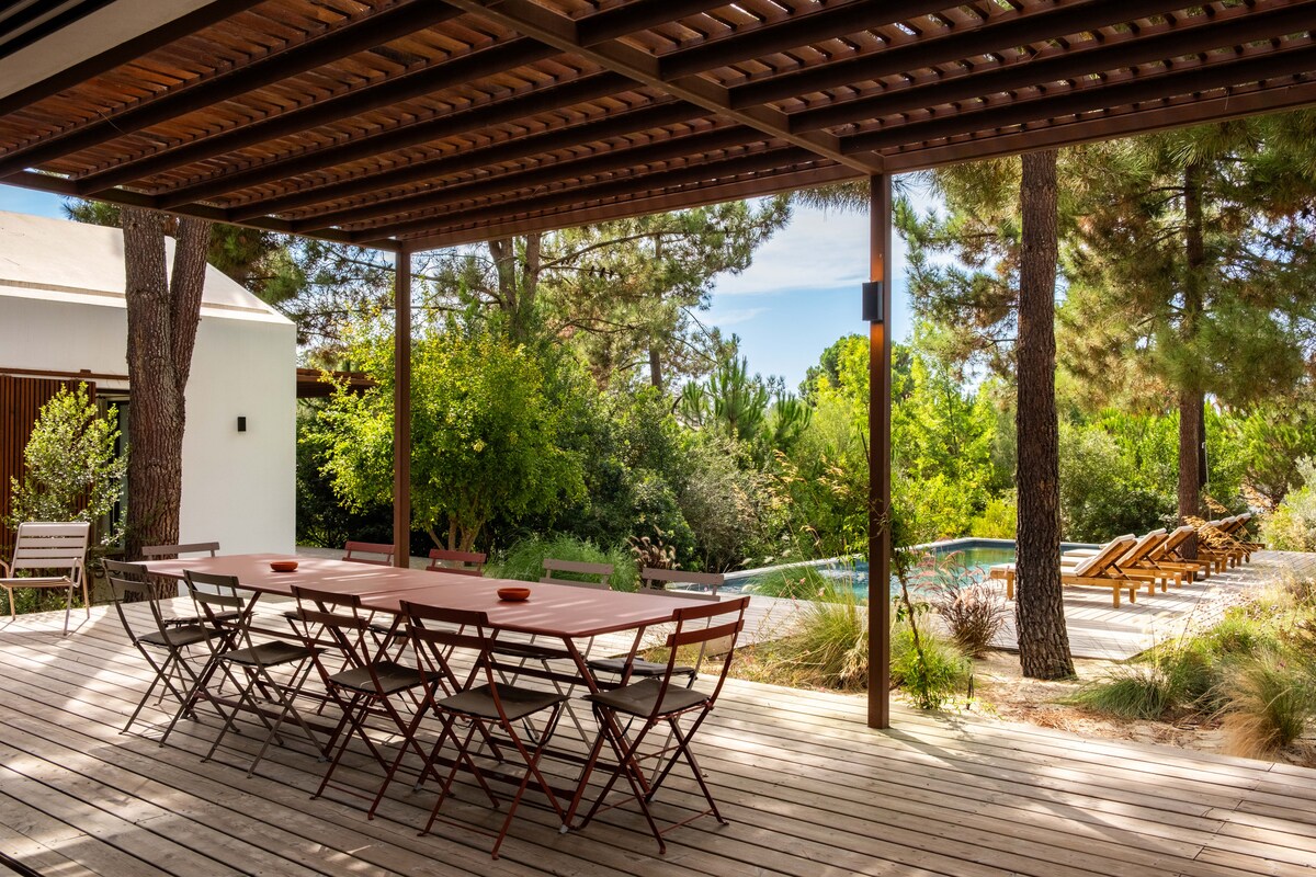 Villa Troia overview 2