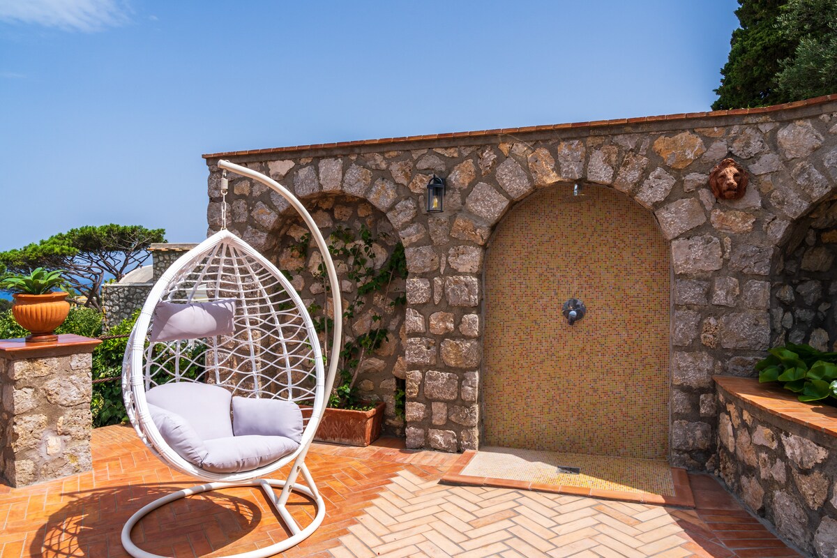 Villa Anacapri overview 3