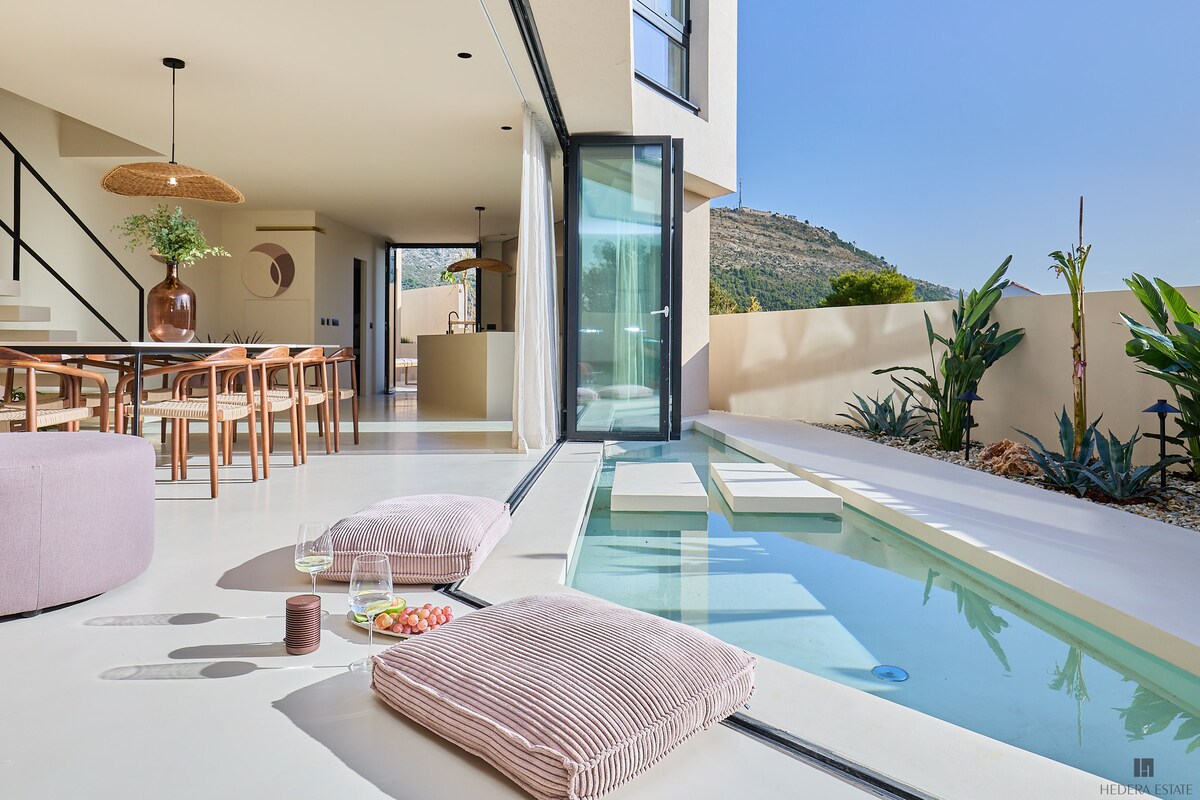 Villa Ragusa overview 3