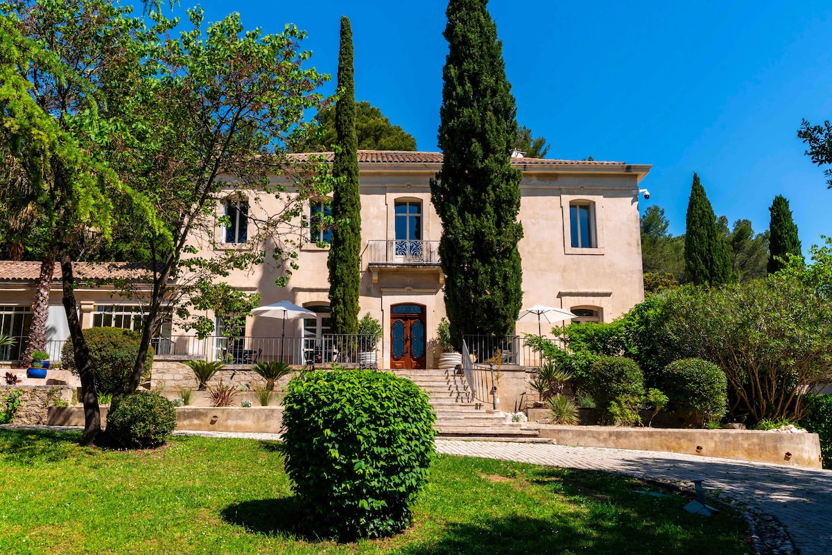 Bastide Castella overview 2