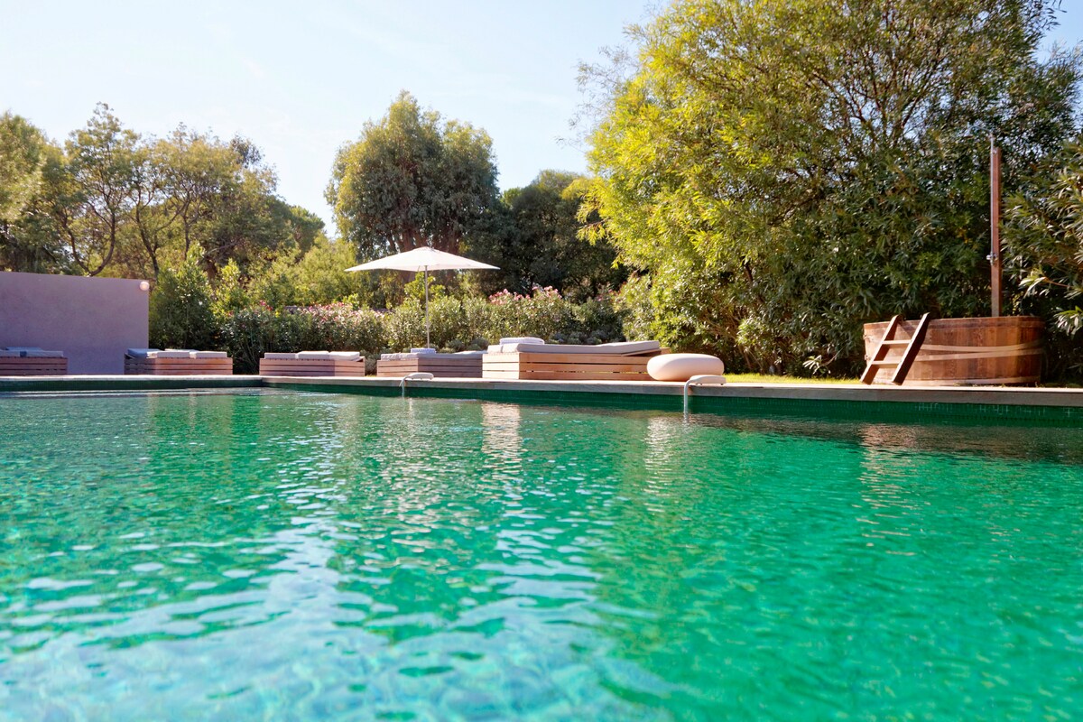 Villa Gassin overview 3