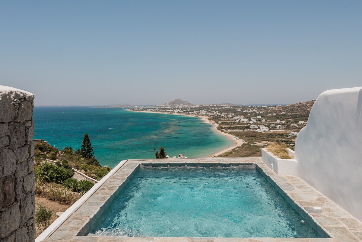 Villa Halki overview 3