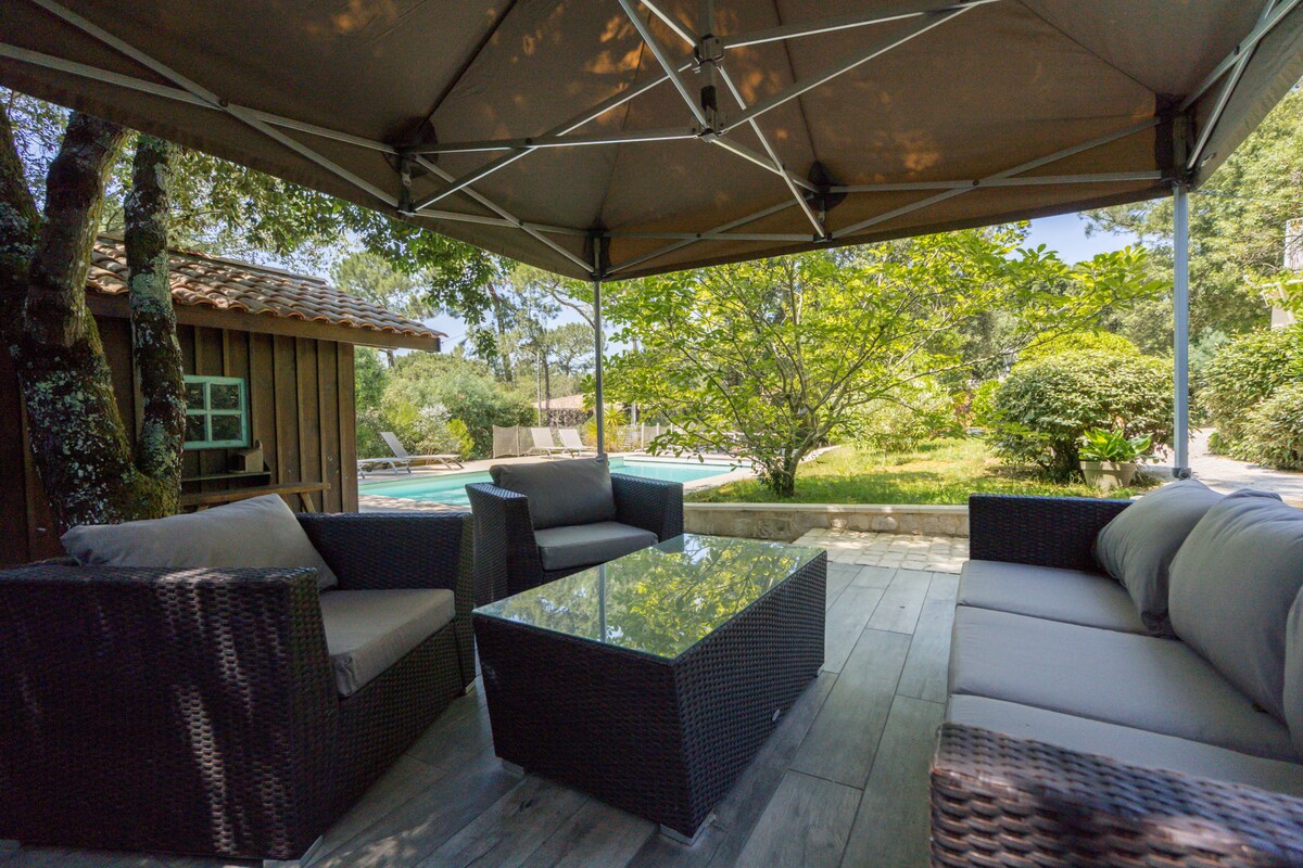 Villa Les Abatilles overview 2
