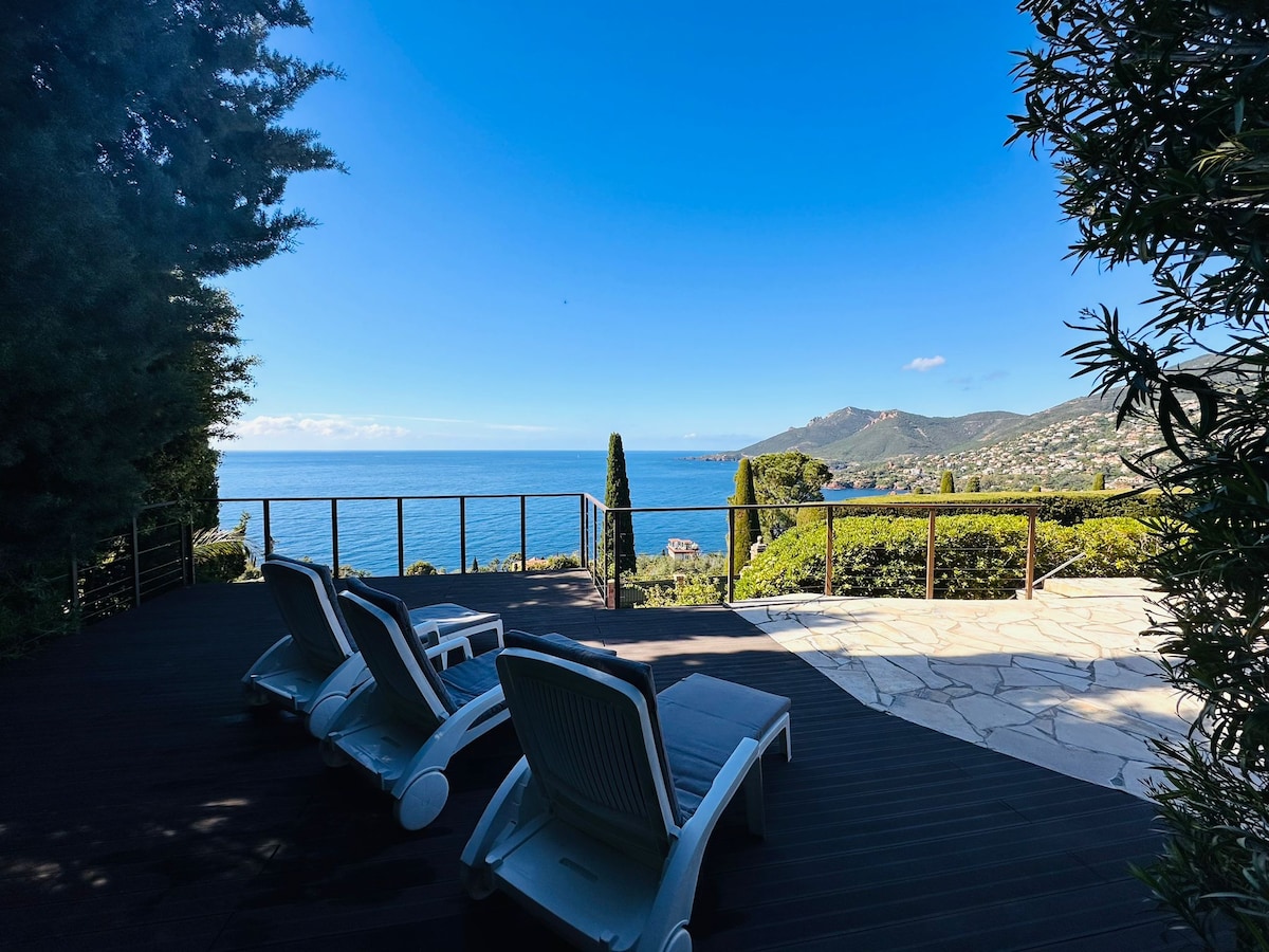 Villa Bellevista overview 1