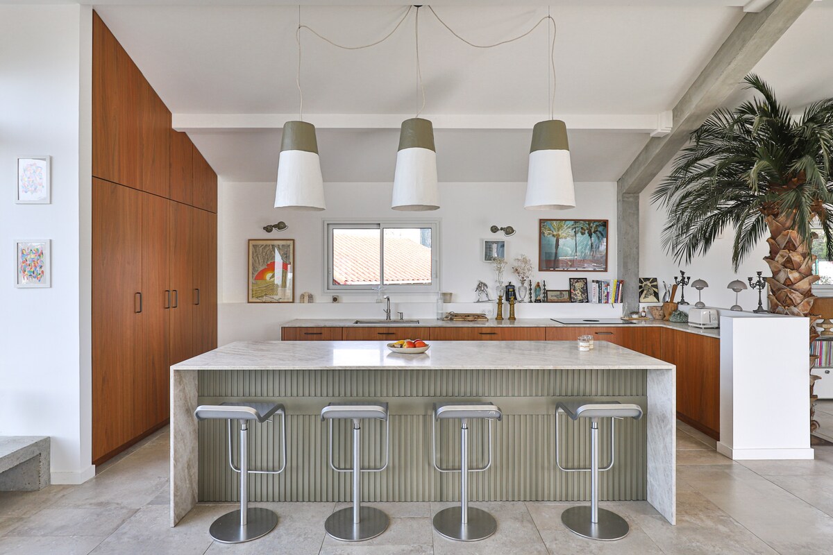 Villa Bidart overview 2