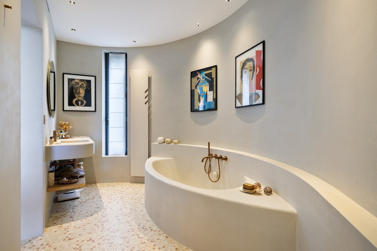 Villa Basquiat overview 3