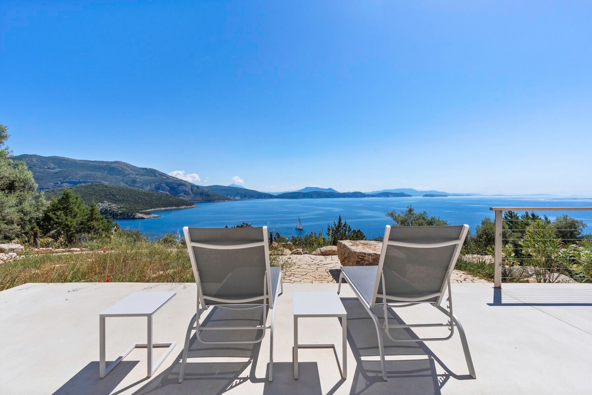 Villa Odissos overview 3