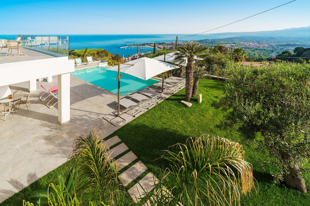 Casa Ionica 3