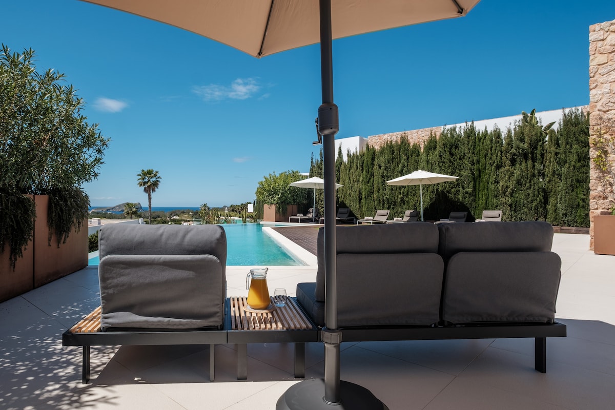 Villa Can Roca 5