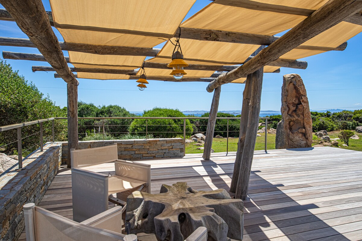 Villa Fiumara overview 2
