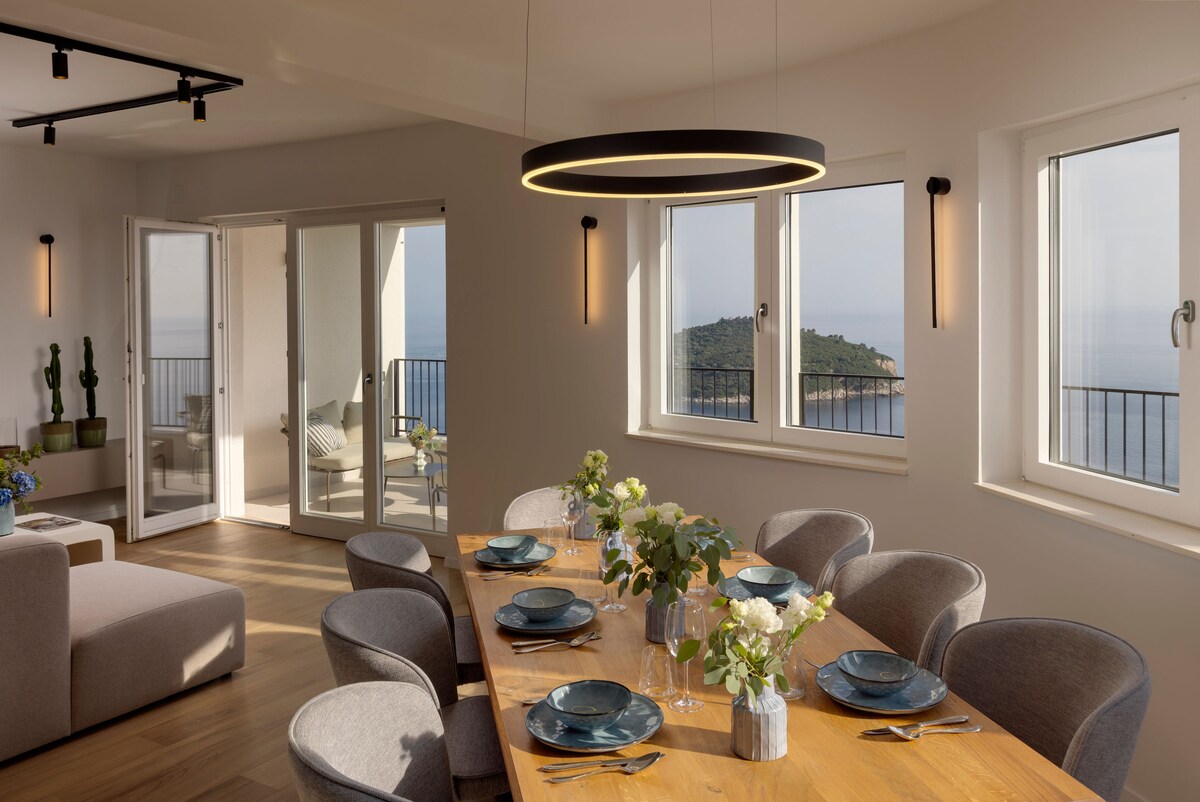 Villa Astoria overview 3