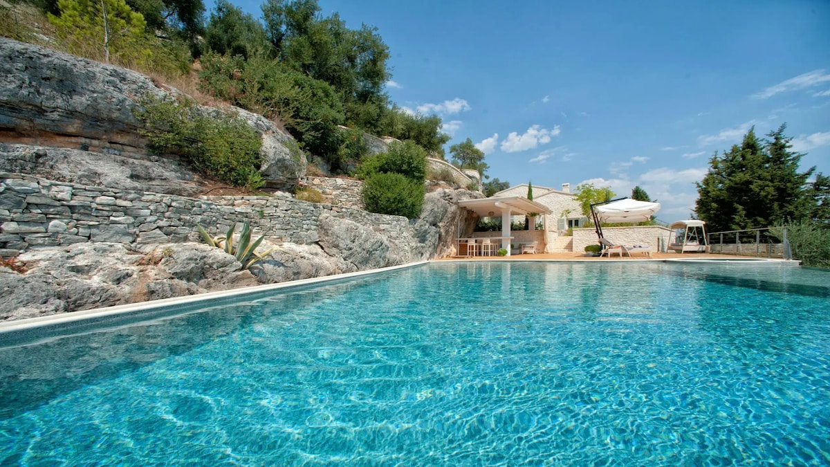 Villa Odyssea 3