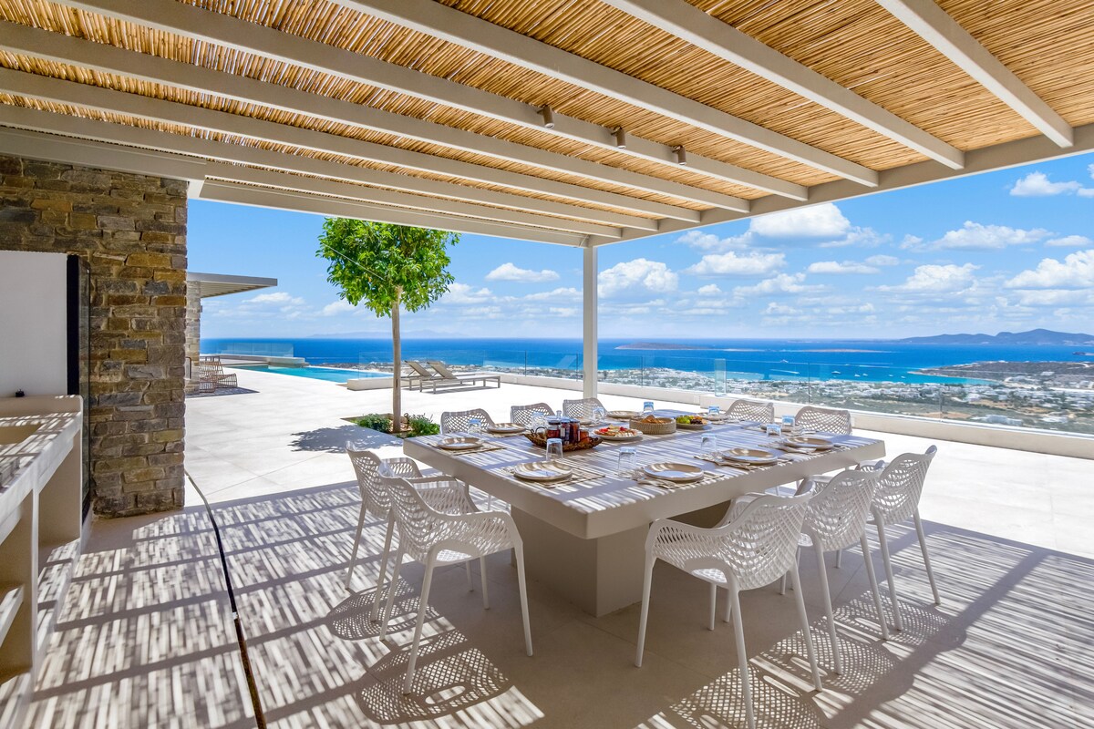 Villa Pelagos overview 3