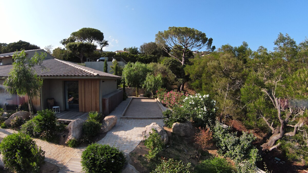 Villa San Ciprianu overview 1