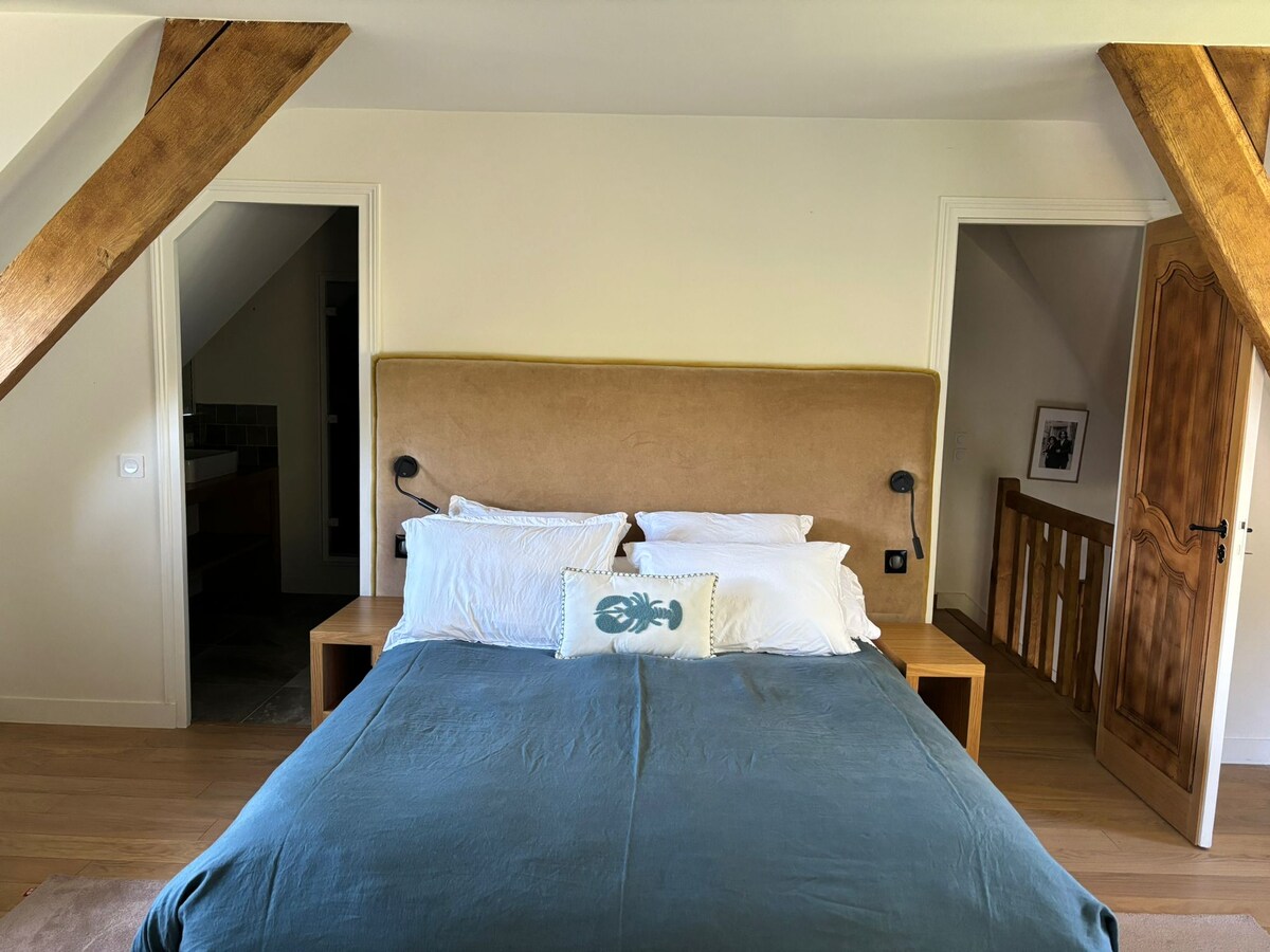 La Chaumière d'Honfleur overview 3