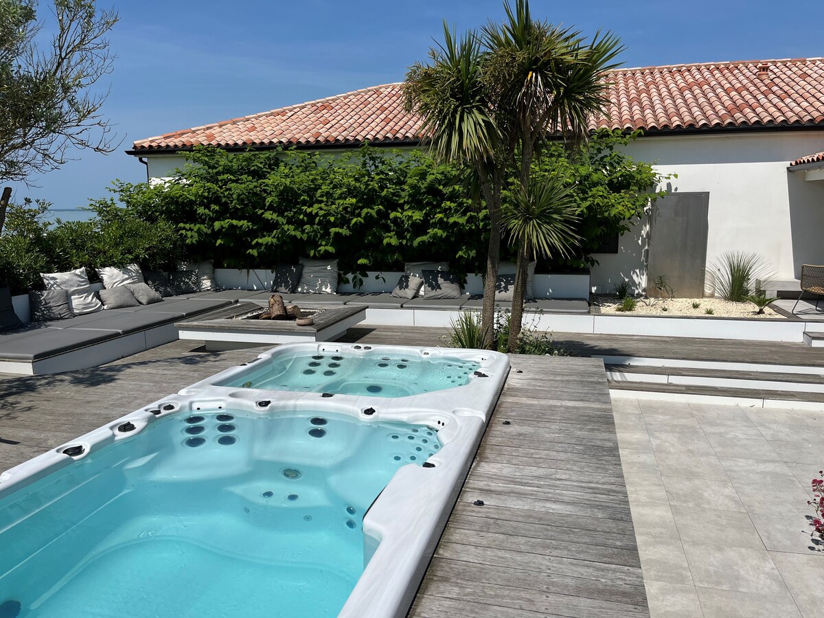Villa Panorama overview 1