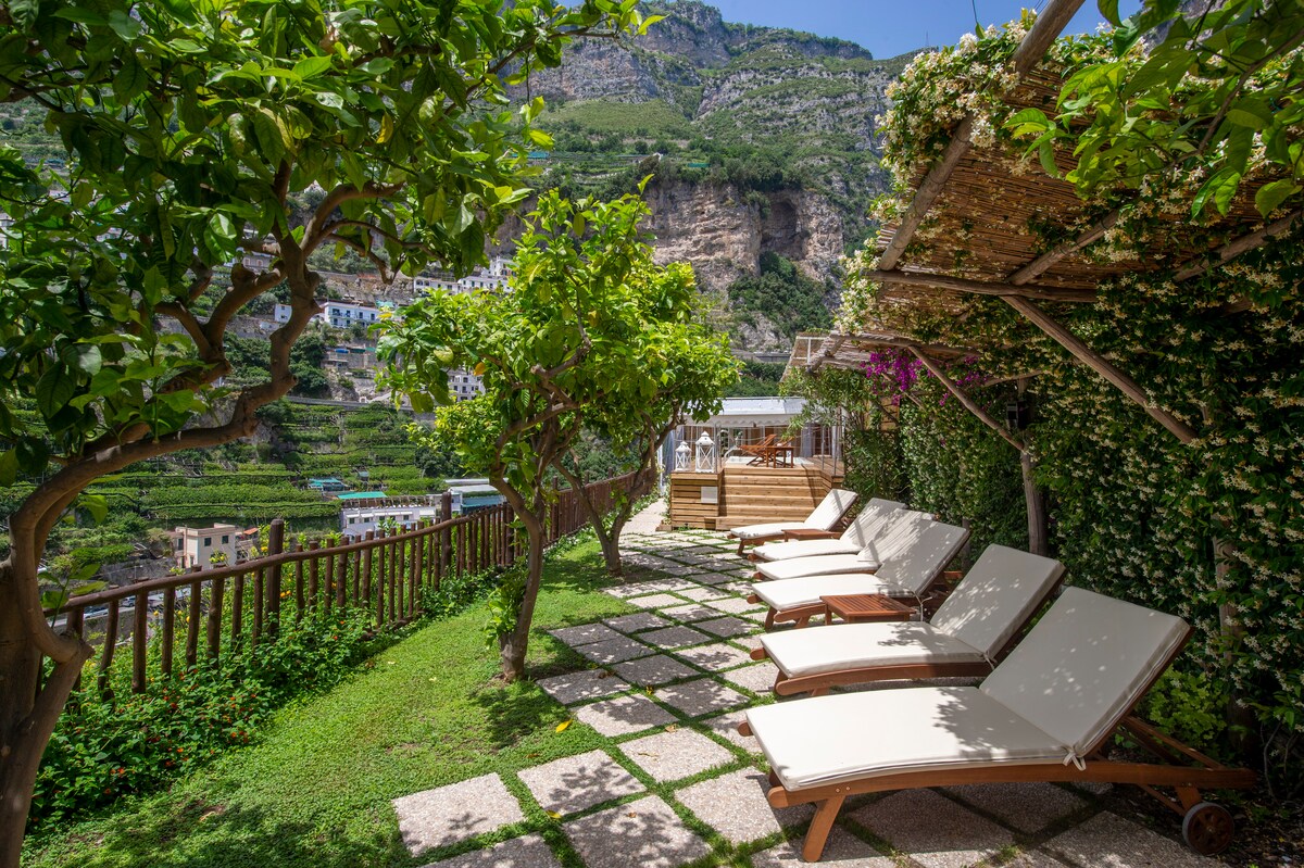 Casa Tramonto overview 2