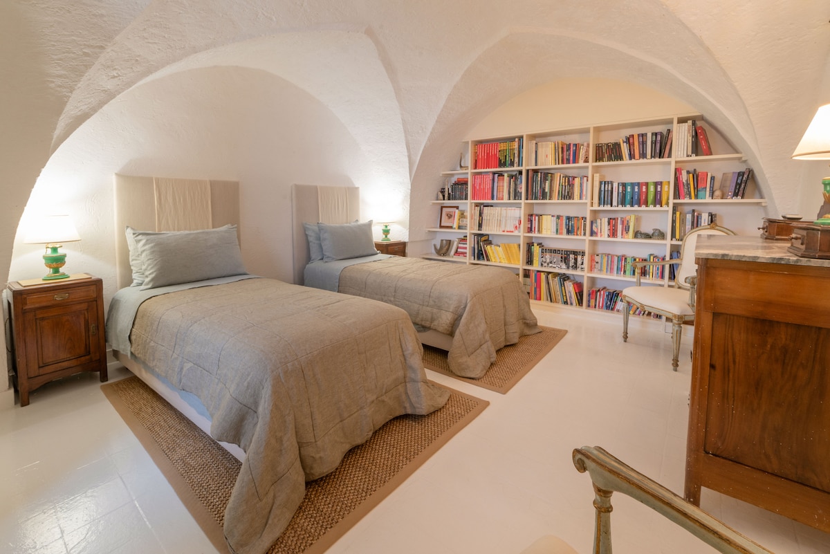 Masseria Cipresso overview 3