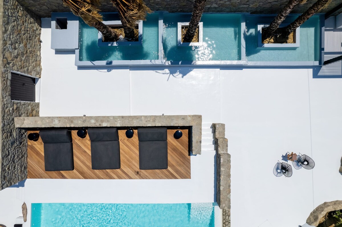 Villa Onyx overview 2