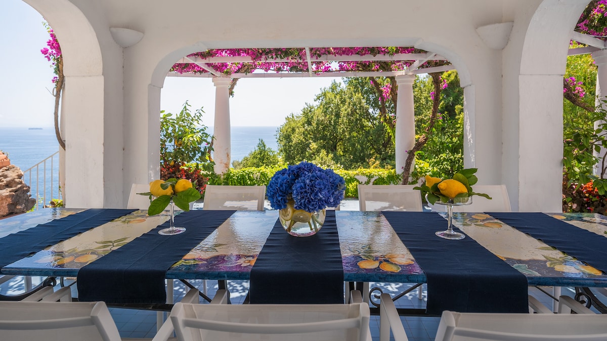 Villa Marina overview 3